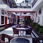 Hotel Harmony