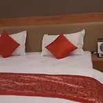 Greenwood Hotel