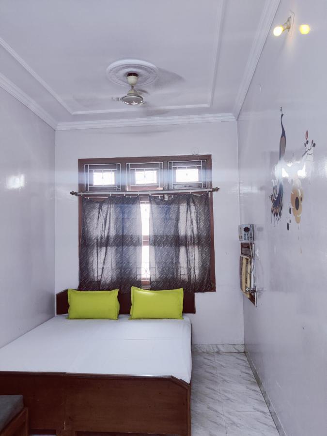 Shivshakti Hostel *