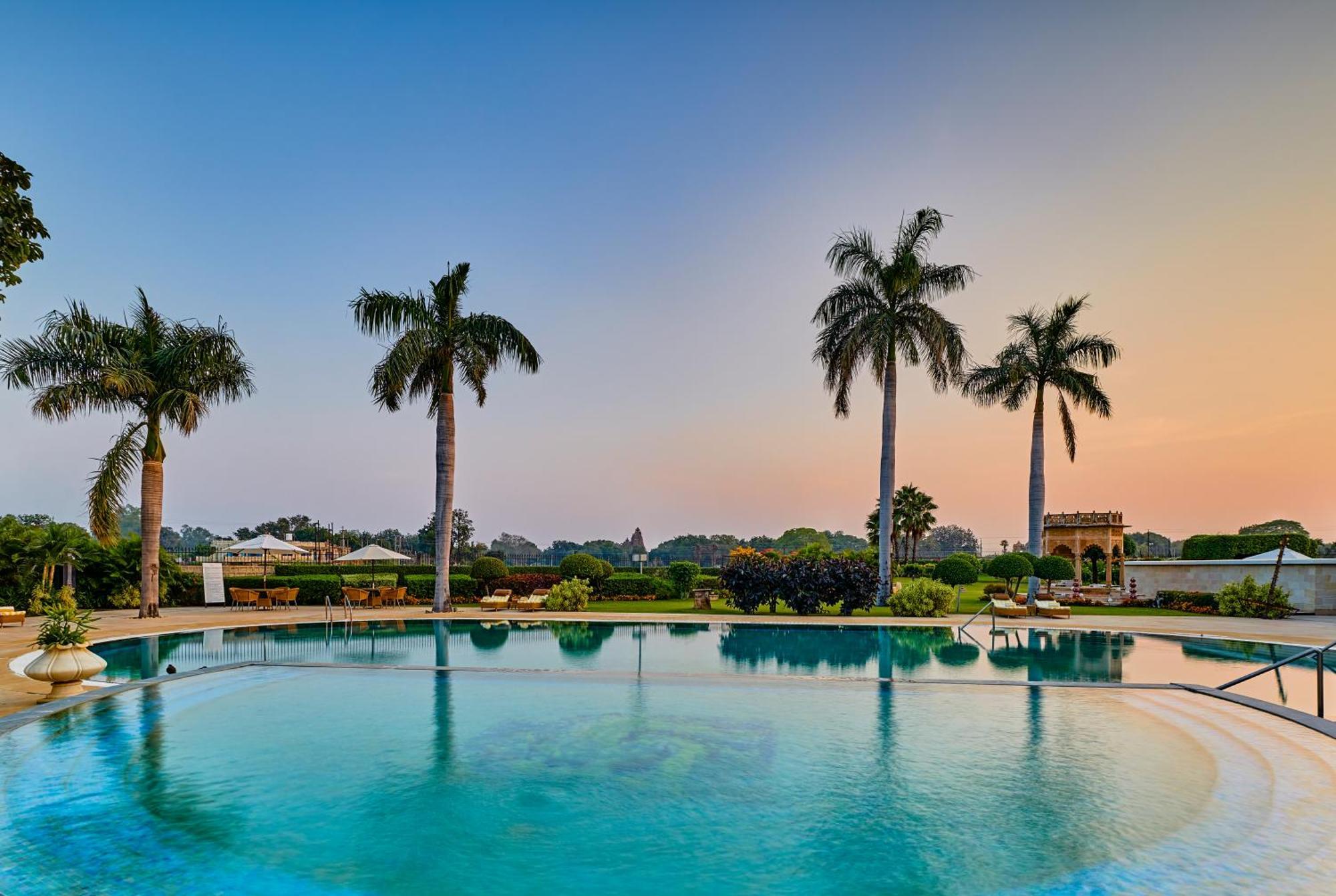 Hotel The Lalit Traveller 5*