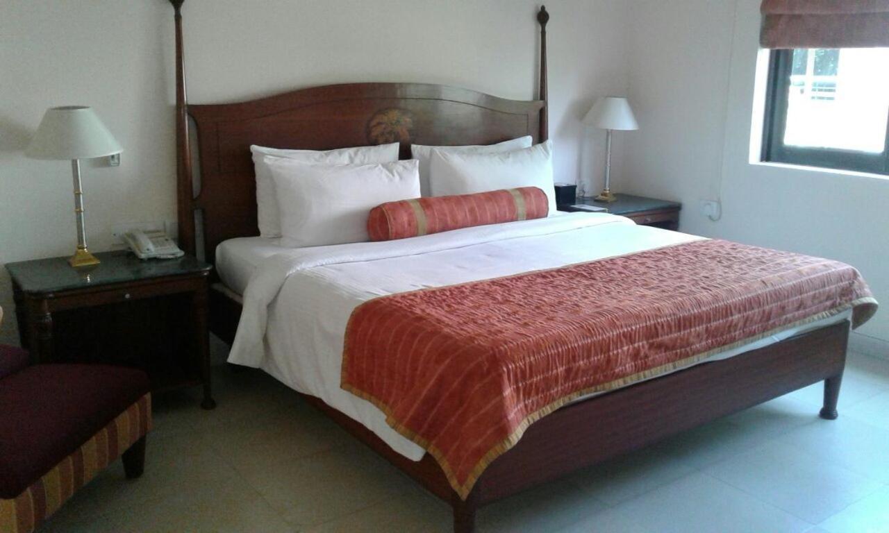The Lalit Traveller 5* Khajuraho