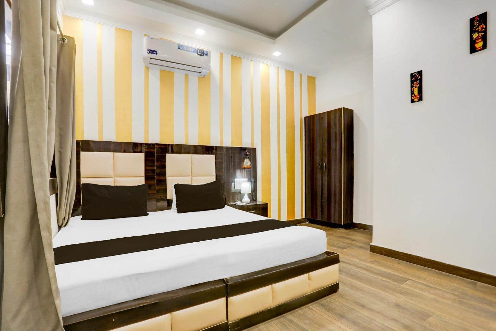 Hotel Super Collection O Khajuraho