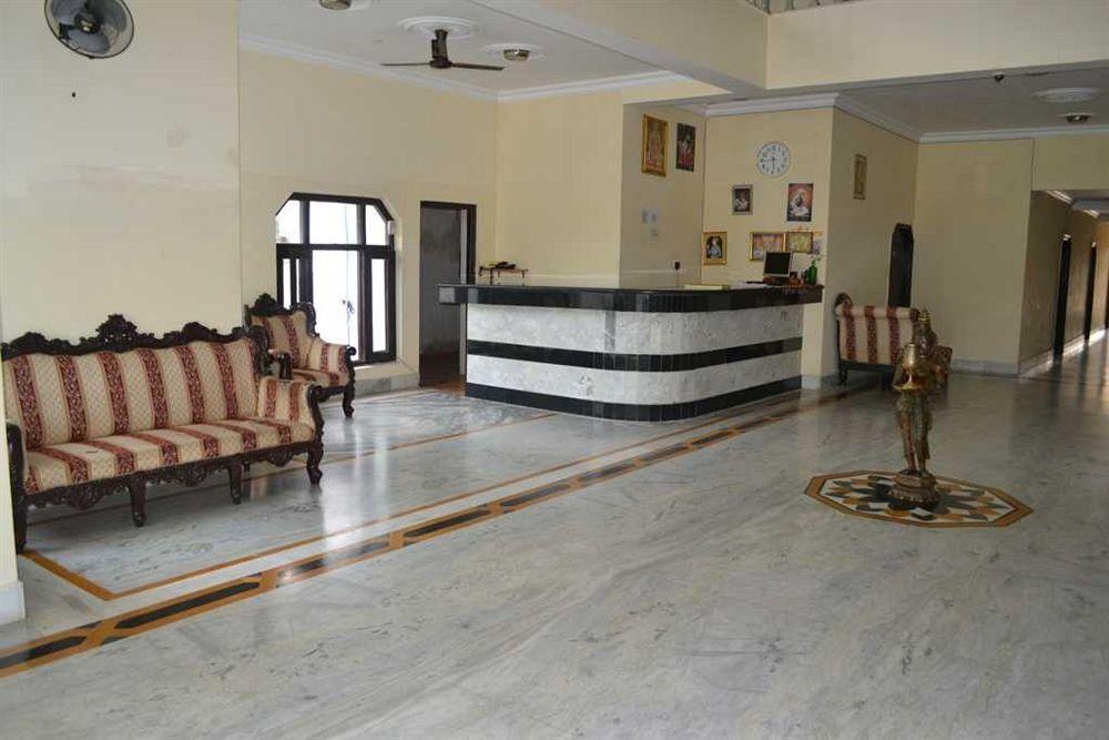 Hotel Nirvana Khajuraho